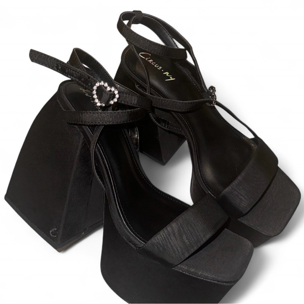Circus by Sam Edelman Black Platform Sandals